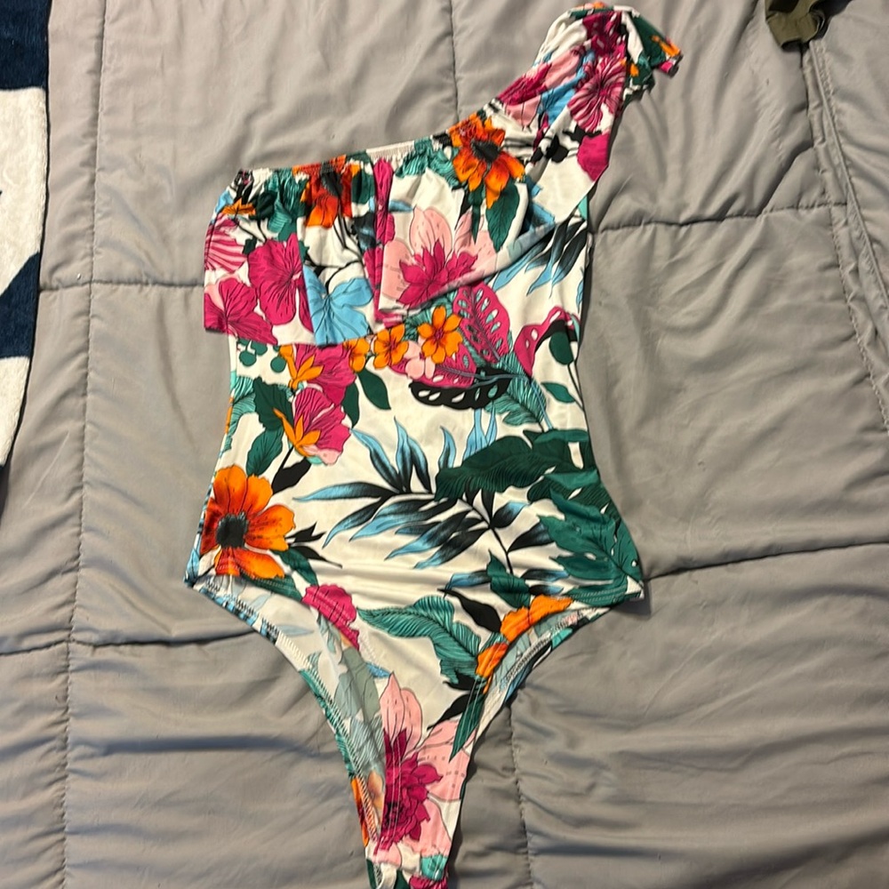 Women’s Floral Body Suit